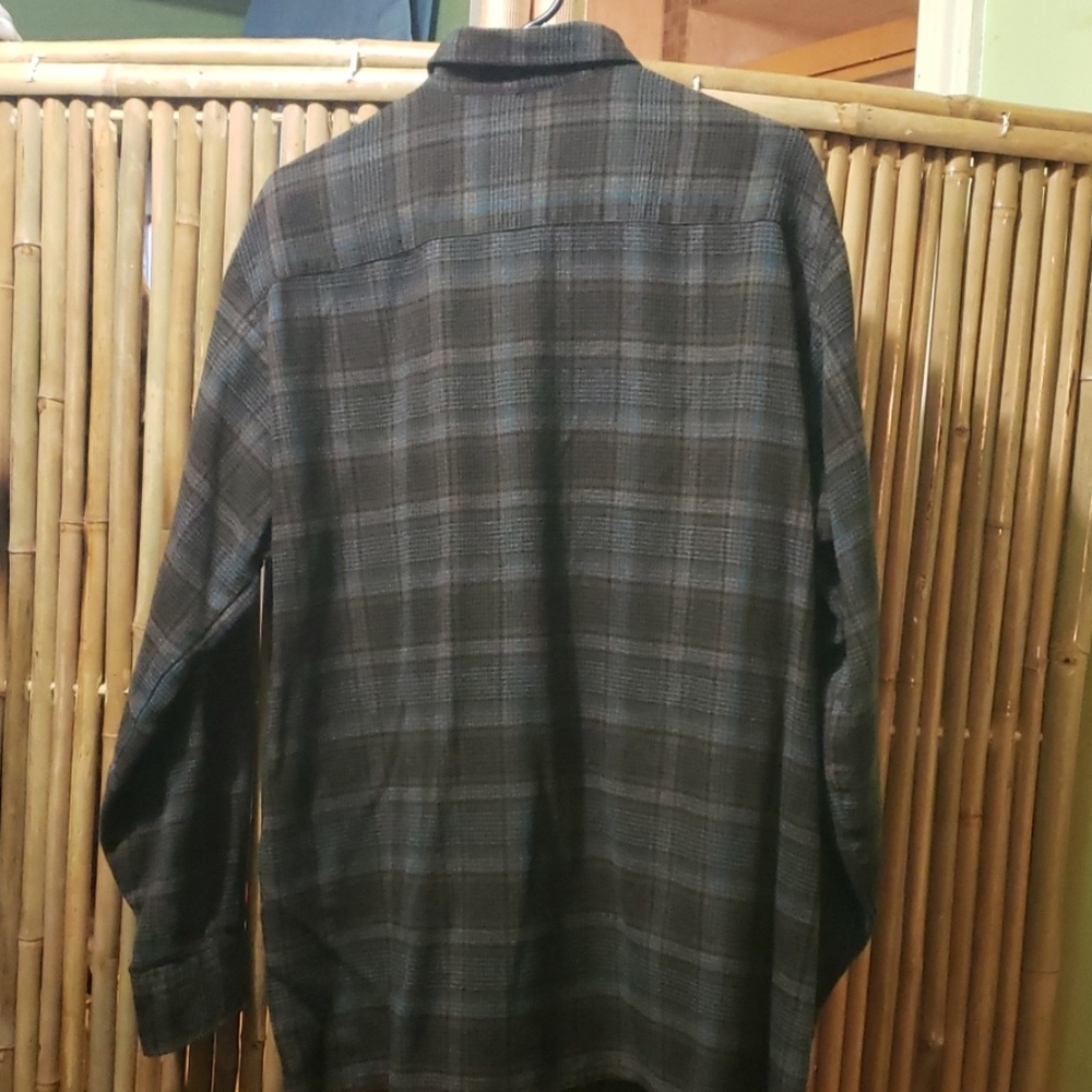 McMullin button up - Picture 4 of 4